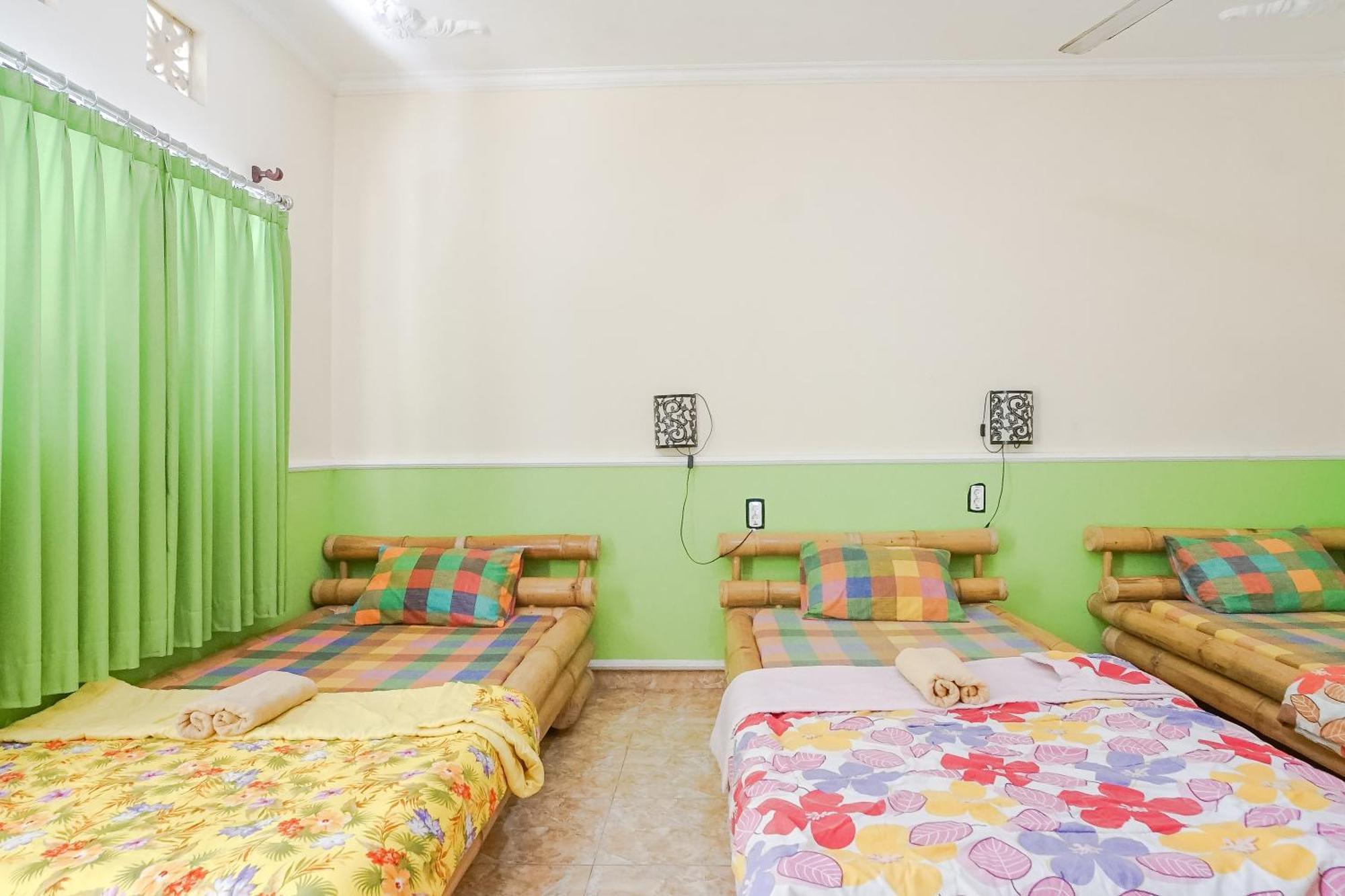 Green View Ubud Hostel Bali Bagian luar foto